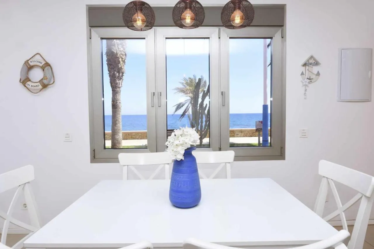 Апартаменты Precioso Y Moderno Apartamento Frente Al Mar Карбонерас 0*,  Испания