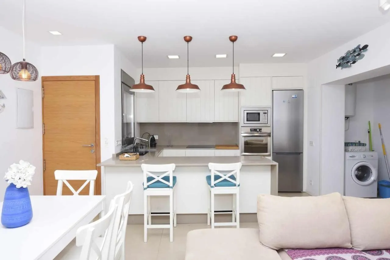Апартаменты Precioso Y Moderno Apartamento Frente Al Mar Карбонерас