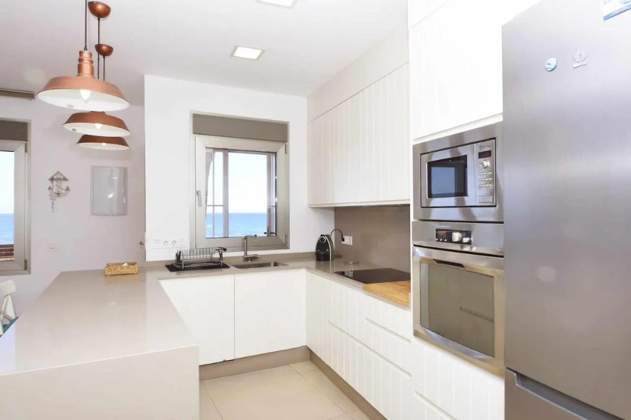 Апартаменты Precioso Y Moderno Apartamento Frente Al Mar Карбонерас