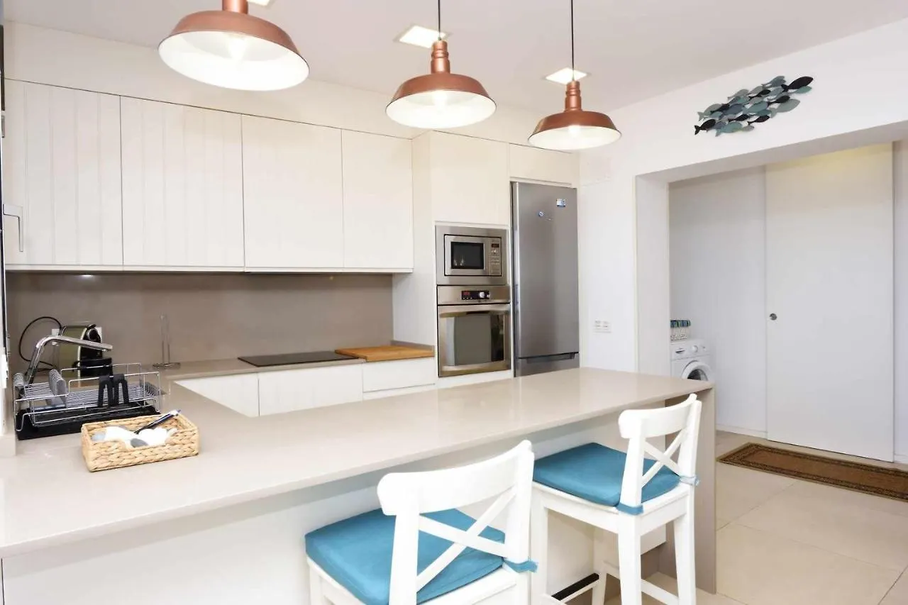 Апартаменты Precioso Y Moderno Apartamento Frente Al Mar Карбонерас 0*,  Испания