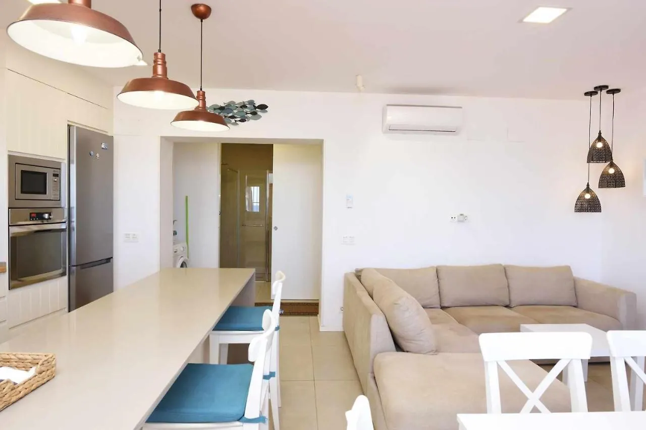 Апартаменты Precioso Y Moderno Apartamento Frente Al Mar Карбонерас